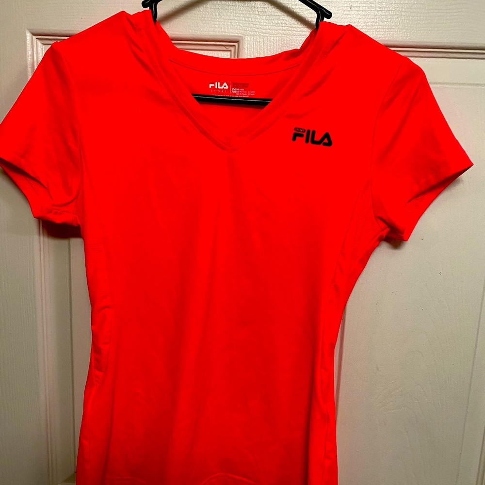 Fila performance V-neck